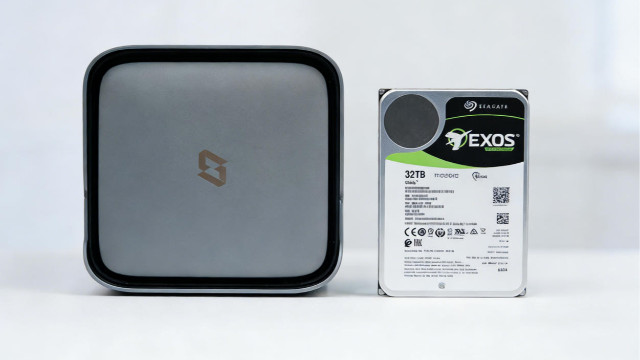 32TB硬盘会成为数据中心新标配吗？HAMR与传统CMR有何本质区别？