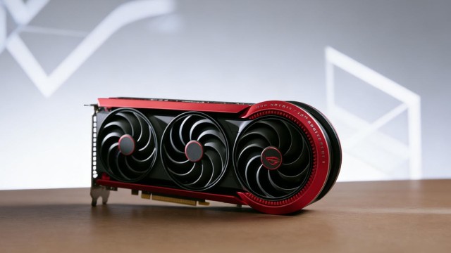 RTX 5090D V2性能到底强在哪里？RTX 5090D为什么需要800W功耗？