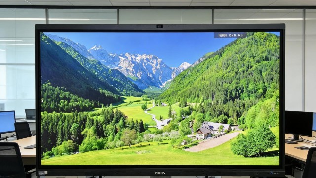 会议平板怎么选？先看尺寸还是先看性能？为什么越来越多企业开始更换AI会议平板？